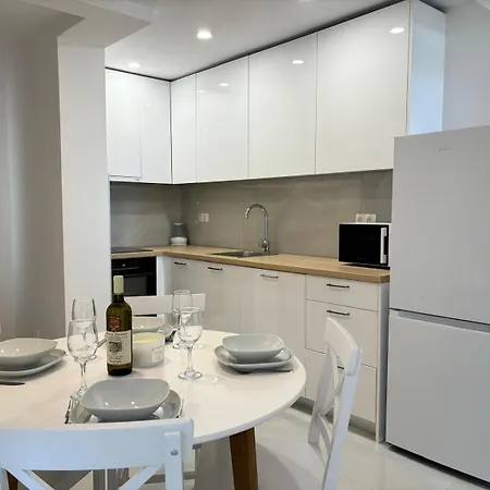 Nikola Skarica 7 Apartment